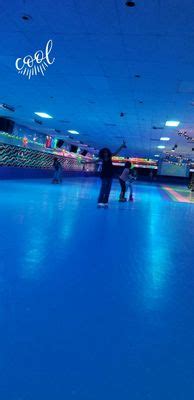 BEAR CREEK ROLLER RINK - 32 Photos & 57 Reviews - 5210 Hwy 6 N, Houston ...