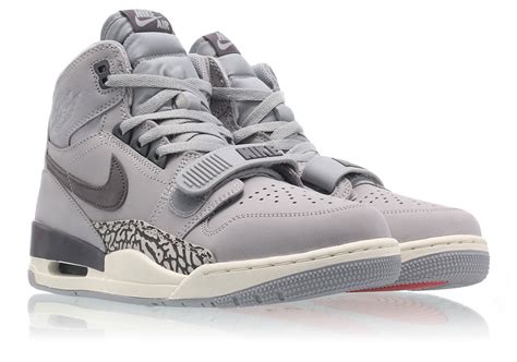 Jordan Legacy 312 Wolf Grey Light Graphite Sail Av3922 002