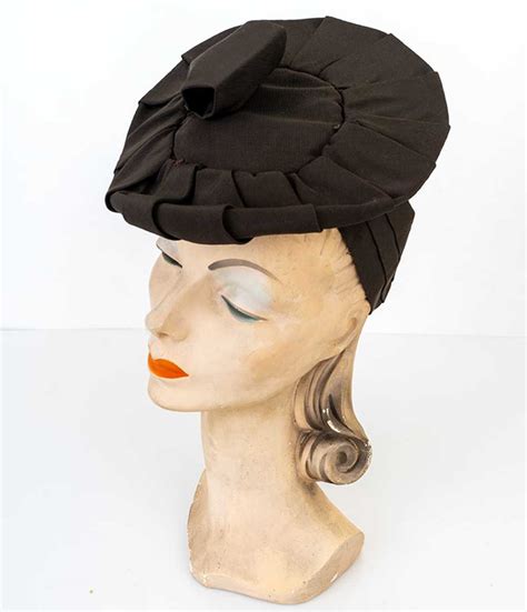 1940s Satin Fascinator Tilt Hat Gem