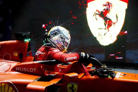 2019 Singapore GP Sebastian Vettel Ferrari 4800 X 3200 Credits