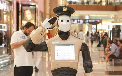 Taxis volants robots policiers drones Dubaï se voit en grande ville