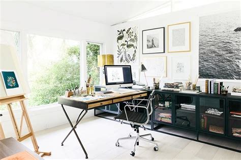 20 Beautiful Examples Of Home Office Feng Shui