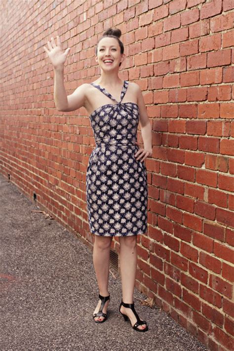 Simplicity Misses Miss Petite Dresses Pattern Review By Jorth