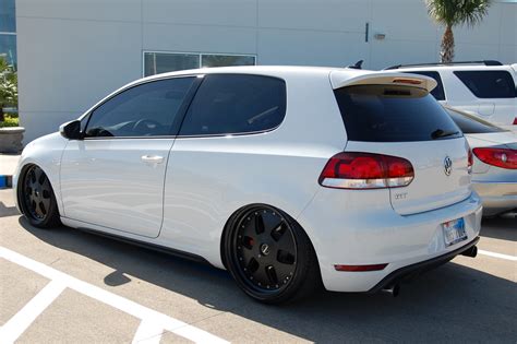 White Vw Golf Mk6 Gti On Black Wheels Vw Golf Tuning