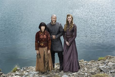 Download Yidu Vikings Ragnar Lothbrok Aslaug Vikings Vikings 2013 Dianne Doan Travis