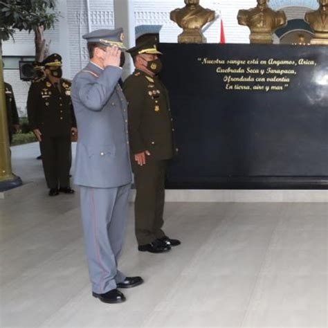 Ejército de Chile on Twitter El Comandante en Jefe del Ejército