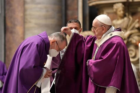 Pope Francis On Ash Wednesday Lent Is A Journey From Slavery To