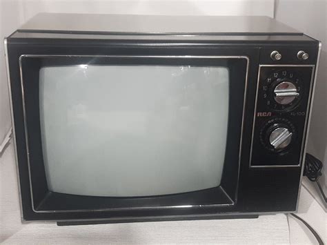 Vintage RCA XL 100 13 CRT TV Manufactured 1985 EBay