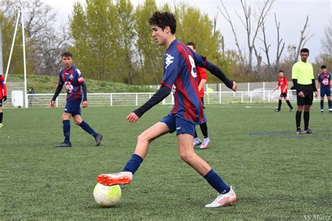 En Images La Victoire Des U R Gional As Muret Football