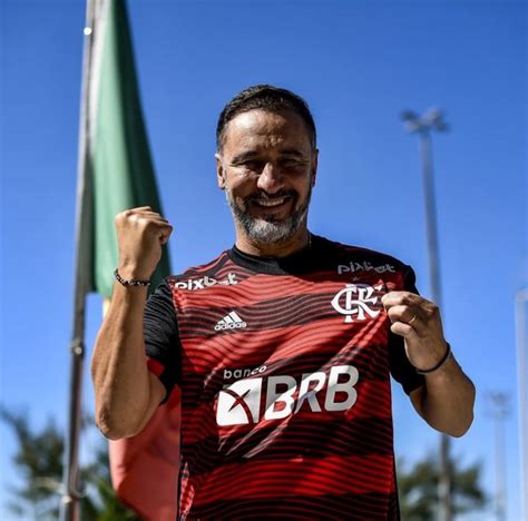 AO VIVO assista à apresentação oficial de Vitor Pereira no Flamengo