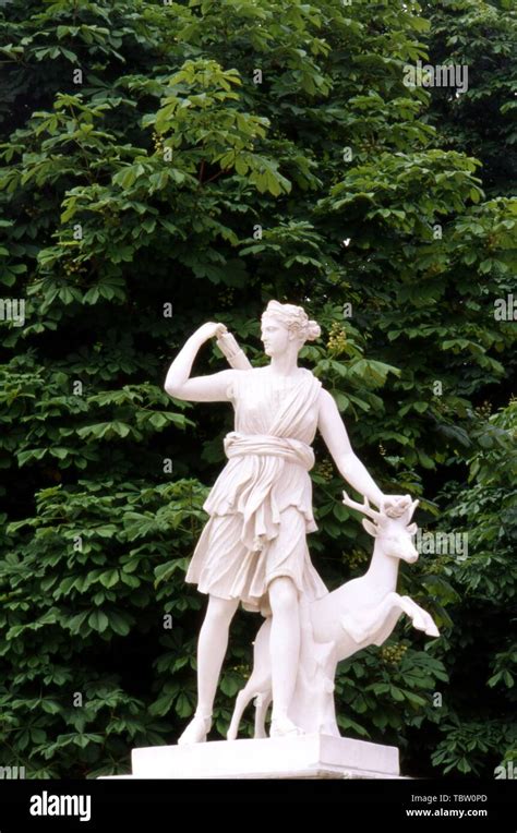 Diana Mythologie Fotos Und Bildmaterial In Hoher Aufl Sung Alamy