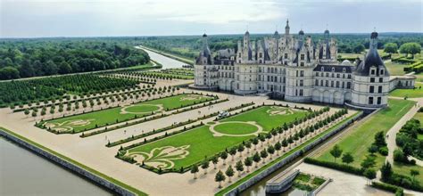 Visiting the château - Chambord Castle