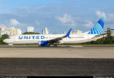 N United Airlines Boeing Er Wl Photo By Juan Carlos Aponte