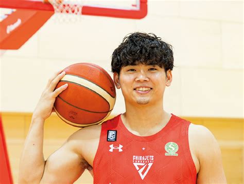 千葉ジェッツ・原修太「史上初の三冠を目指し頑張りたい」 Bリーグcsがスタート Ananニュース マガジンハウス