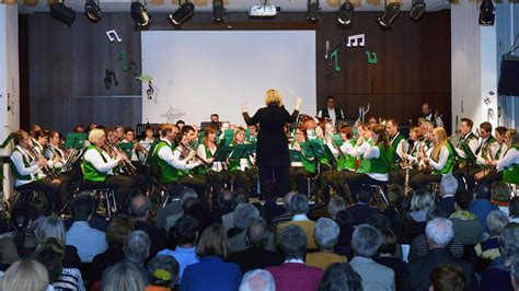 Instrumentalverein Eilendorf Kraftvoll Dynamisch Und Begeisternd