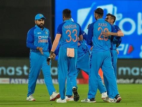 IND Vs AUS 2022 Kohli Suryakumar Yadav Fifties Helped India Beat Aus