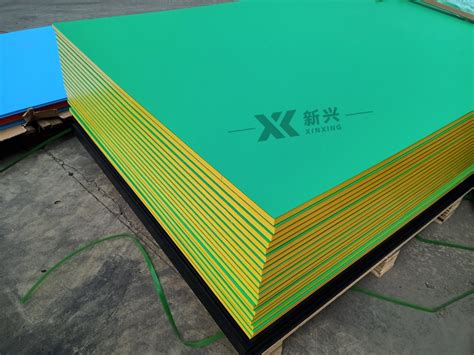 Various Two Color Three Layered HDPE Board Sandwich HDPE Sheet China