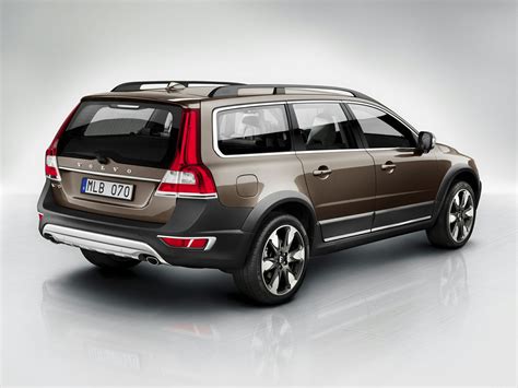 2015 Volvo XC70 Price Photos Reviews Features