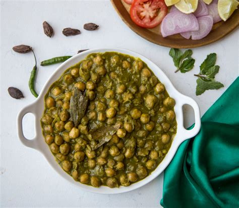 Dhania Chole Masala Recipe Chickpeas In Fresh Coriander Gravy By