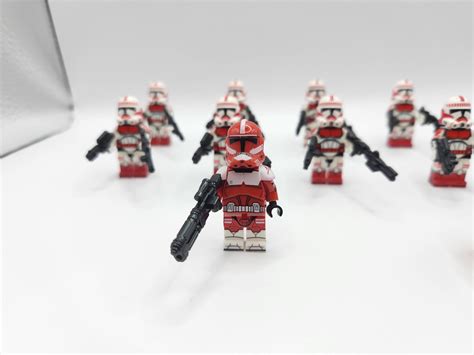 Star Wars Minifigures Red Clone Trooper Set Of 12 With Commanders And