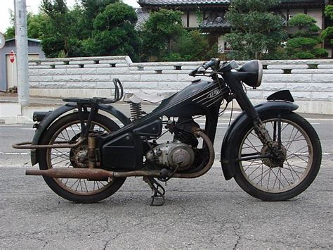 Honda Dream Classic Motorbikes