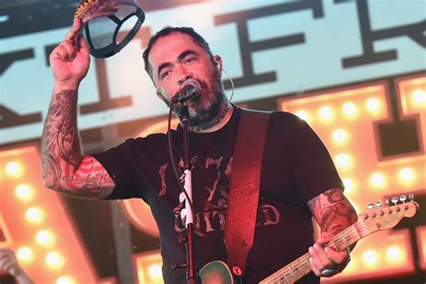 Aaron Lewis Gushes Over His Daughters Vocals On Duet