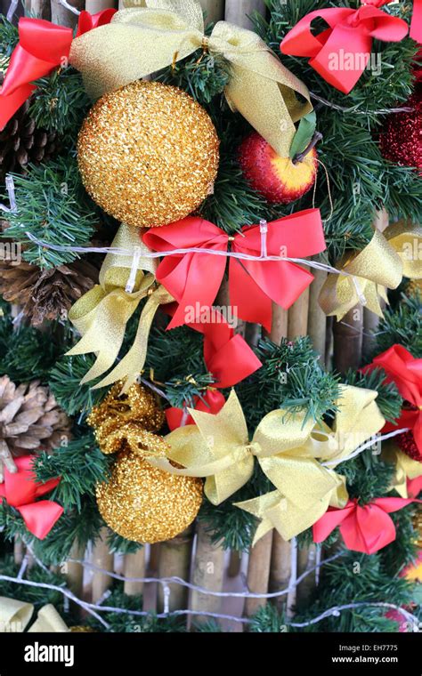 Decorate Hi Res Stock Photography And Images Alamy