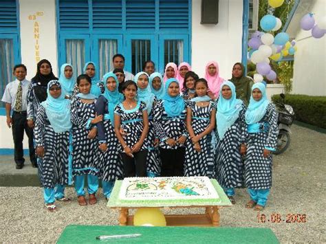 Hulhudhoo School Pics