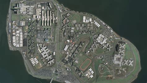 New York’s notorious Rikers Island jail could become a renewable energy ...