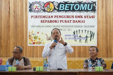 Wabup Ontot Harap OMK Berdedikasi Tinggi Berbudaya Dan Beriman