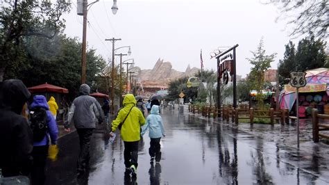 Theme Park Rainy Day Tips: Xtreme Edition - Go Informed