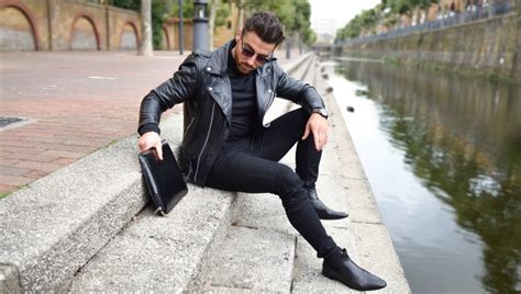 wear-chelsea-boots-men - INSCMagazine