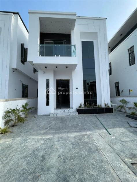 For Sale Exquisite Bedrooms Fully Detached Duplex With Bq Lekki