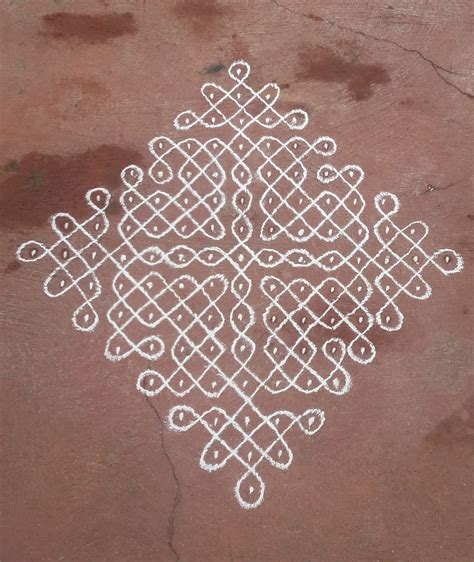 Sikku Kolam With 15 Dots Kolams Of India