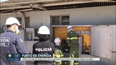 Vídeo Estabelecimentos comerciais são flagrados furtando energia