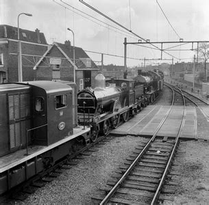 Afbeelding Van Het Terugbrengen Van De Stoomlocomotieven Van Het