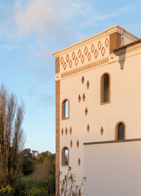 The Village Of Melides In Alentejo Portugal Vermleho Hotel