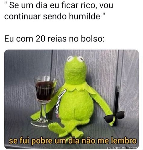 O brasileiro é considerado o povo mais limpo do mundo por tomar ceca