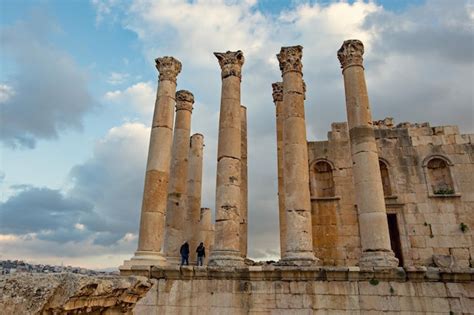 Premium Photo Roman Ruins In Jerash Town In Jordan