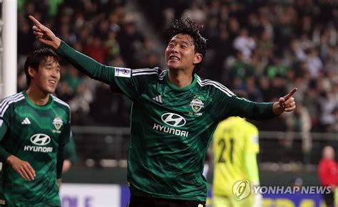 Jeonbuk Beat K League Rival Pohang To Open Afc Champions League Round