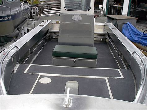 17 Centre Console Aluminum Boat By Silver Streak Boats Ltd