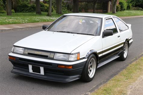 Toyota Corolla Levin - amazing photo gallery, some information and ...