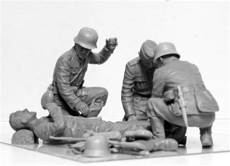 In Process Wwii German Military Medical Personnel Armorama™