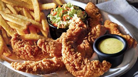 All-You-Can-Eat Chicken Tenders & Riblets Are Back at Applebee’s – SheKnows