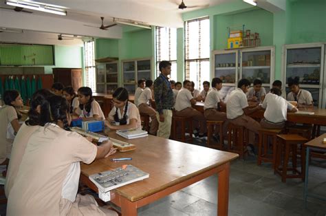 Sacred Heart Convent Higher Secondary School Mathura Schools