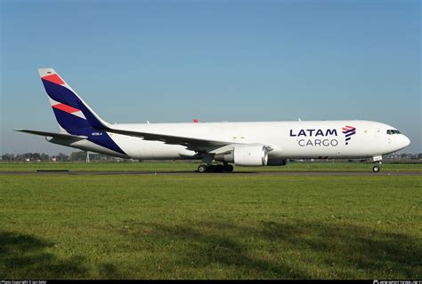 N La Latam Cargo Colombia Boeing Er Bcf Wl Photo By Jan