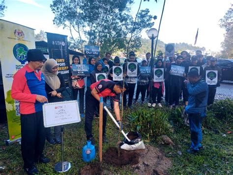 100 Million Tree Planting Campaign Program Organized By Jpnp And Utm