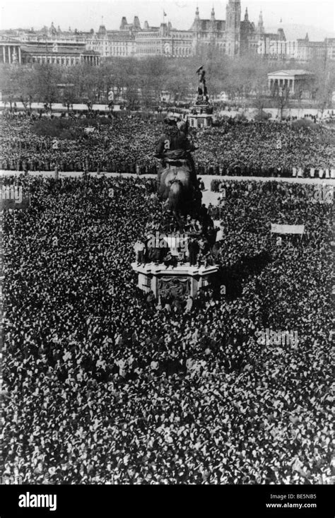 Reception Of Adolf Hitler On March 15th 1938 At The Heldenplatz Heroes