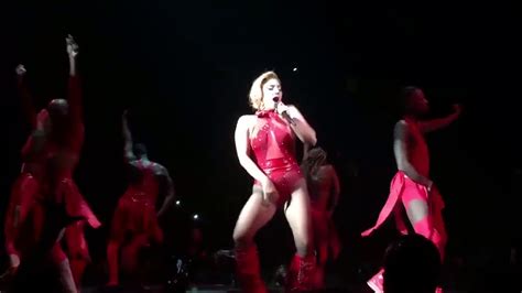 Joanne World Tour Lady Gaga Dancing In Circles Rogers Arena Youtube