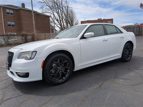 New Chrysler Touring L Sedan In Medford C Grava